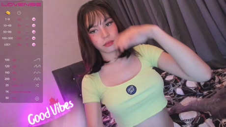 _alluring_christie_  21-02-2022